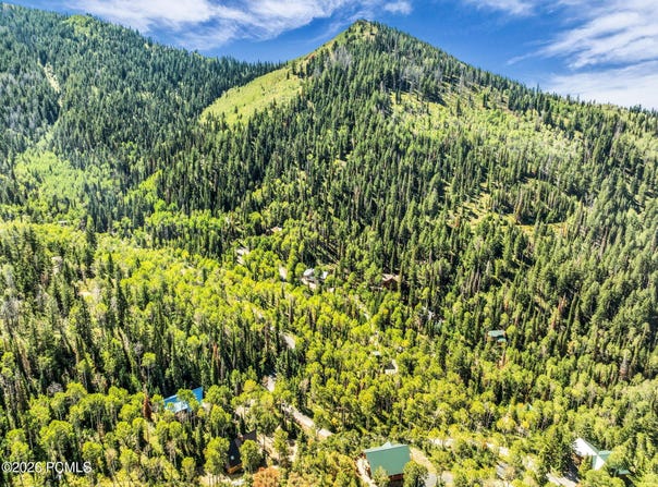 8550 N Uinta Drive, Oakley, UT 84055