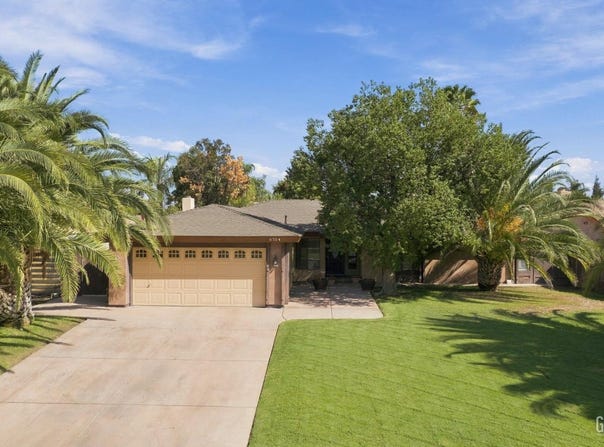 6704 Columbia Lane, Bakersfield, CA 93309
