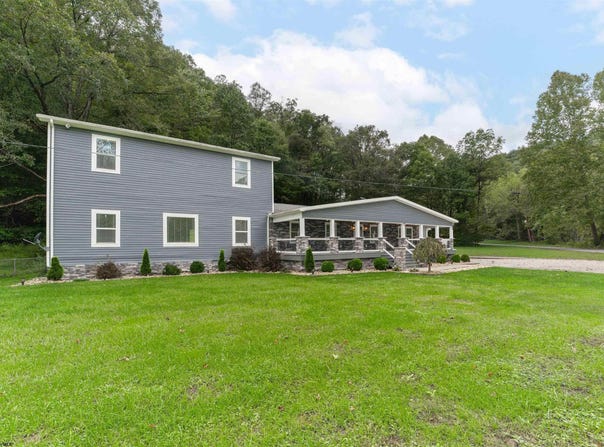 4243 Independence Road, Independence, WV 26374