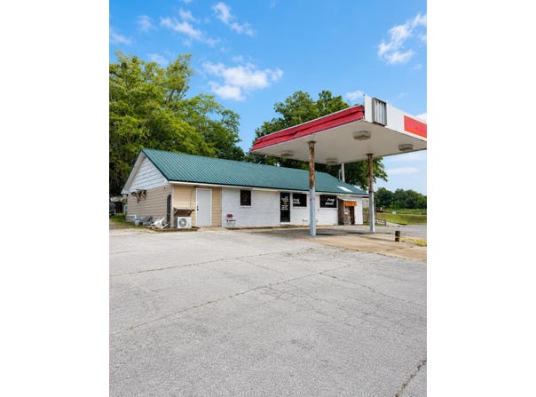 509 Hwy 19, Red Bay, AL 35582