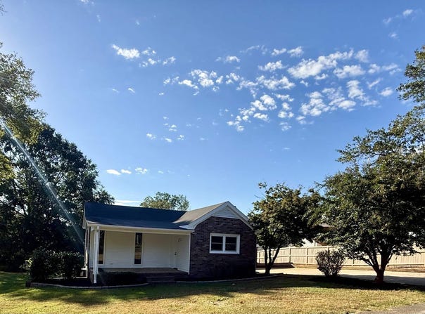 160 J Street, Greer, SC 29651