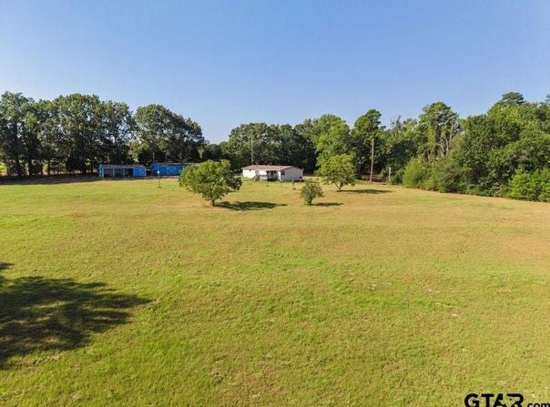 662 County Road 2325, Mineola, TX 75773