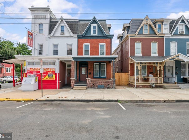 142 OLEY Street, READING, PA 19601