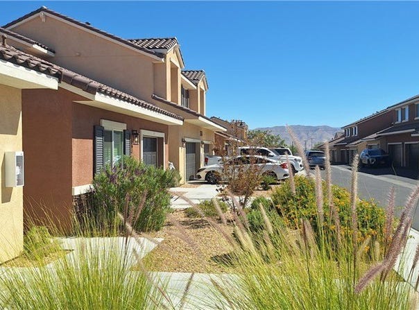16854 Muscatel, Hesperia, CA 92345