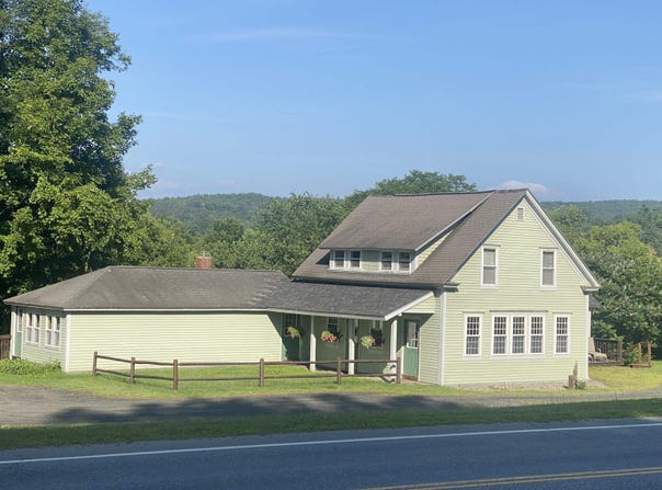 5863 Vermont Route 14, Royalton, VT 05068