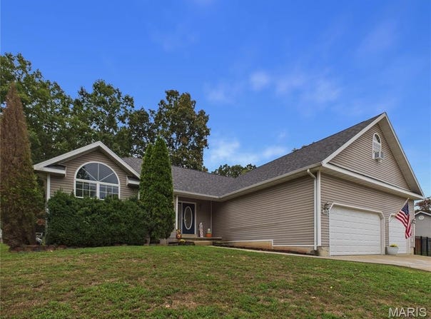 21165 Hideaway Lane, St Robert, MO 65584