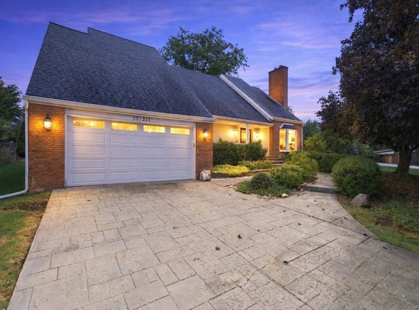 10S381 Jamie Lane, Willowbrook, IL 60527