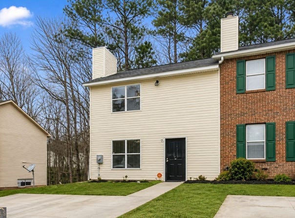 939 Silverwood Drive, Atlanta, GA 30349