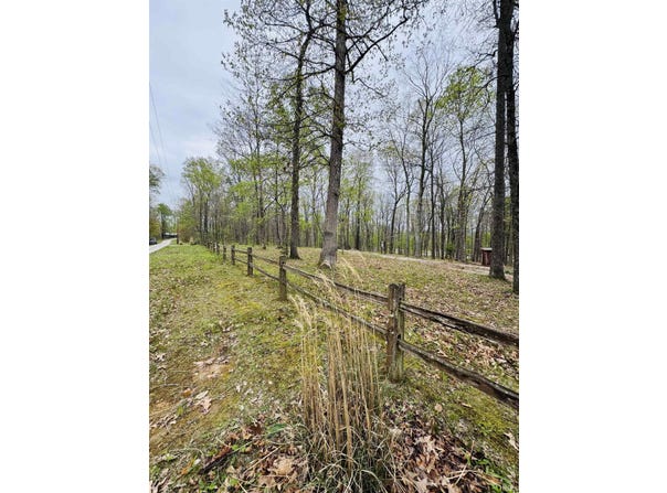 Tract 3 E Pine Road Common, Bloomfield, IN 47424