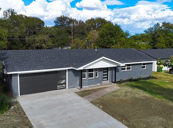 1121 Victoria Street, Bellmead, TX 76705