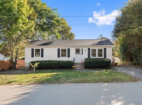 150 Everett Ave, Athol, MA 01331
