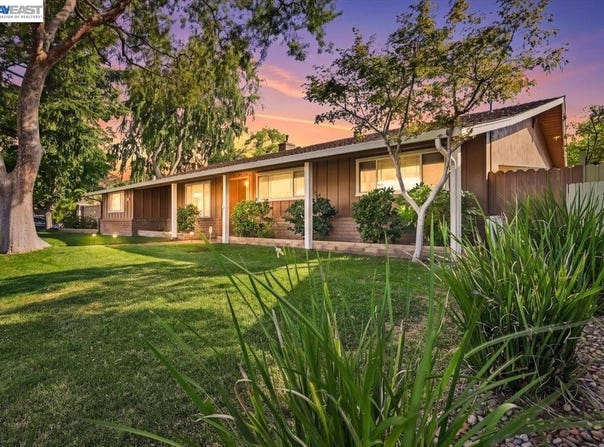 1661 Beckner Ct, Concord, CA 94521