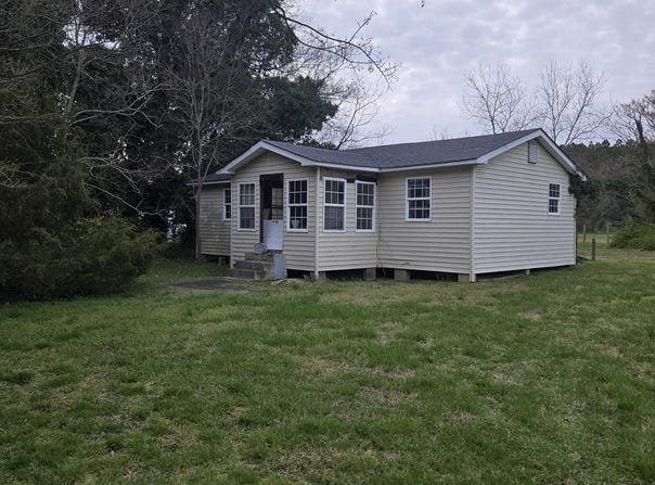 6321 CHERRYDALE DR, CAPE CHARLES, VA 23310