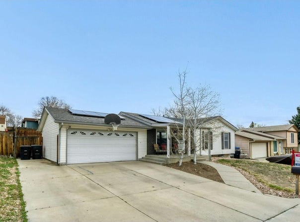 2621 E 98th Ave, Thornton, CO 80229