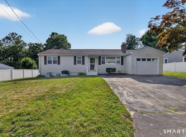 152 Ida Avenue, Derby, CT 06418