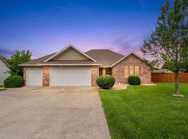 106 Southview Drive, Branson, MO 65616