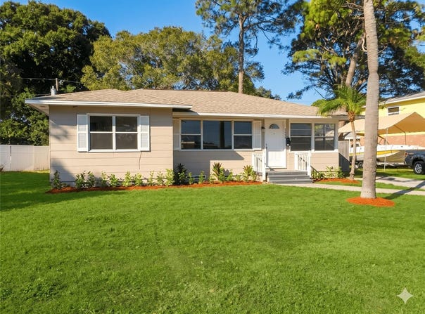 8330 63RD Way N, PINELLAS PARK, FL 33781