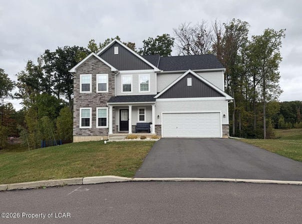 213 Austin Lane, Mountain Top, PA 18707