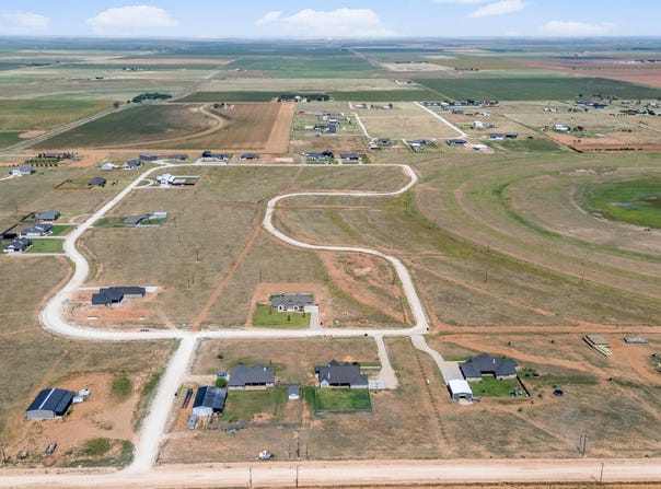 3965 Koby Street, Ropesville, TX 79358