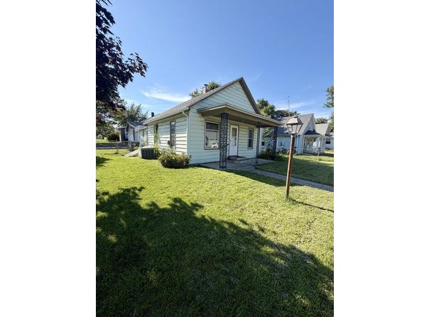 1122 S 25th St, Fort Dodge, IA 50501