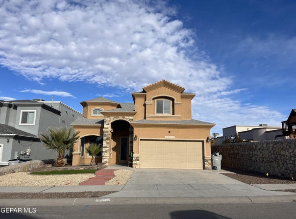 7805 Enchanted Trail Drive, El Paso, TX 79911