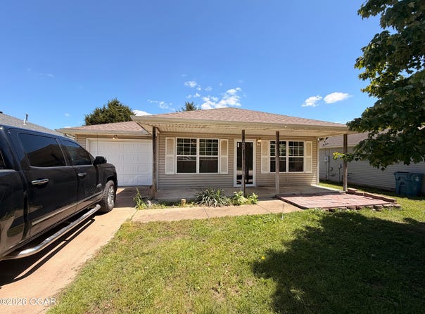 623 Valley View, Carl Junction, MO 64834