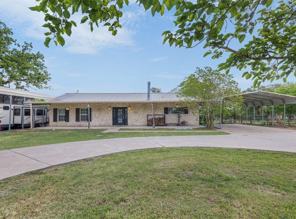 203 Saffle Road, Robinson, TX 76706