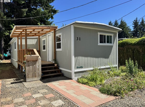 5170 GRAND Ave, Florence, OR 97439