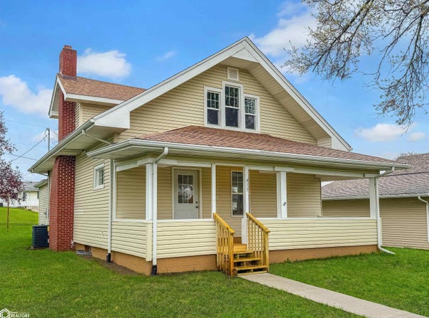 413 4th Street, Gladbrook, IA 50635