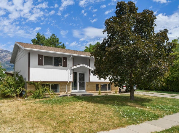 464 E 1850 N, North Ogden, UT 84414