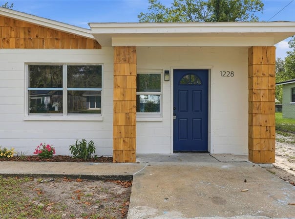 1228 SE 19TH Street, GAINESVILLE, FL 32641
