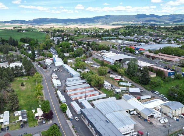 630 N Almon St, Moscow, ID 83843