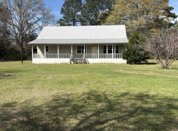 140 Wall Street, McLeod, TX 75565