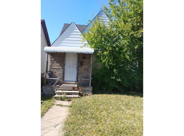 13151 Indiana, Detroit, MI 48238