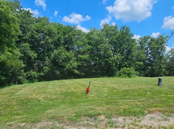 301 COTTONWOOD Court, Williamsfield, IL 61489