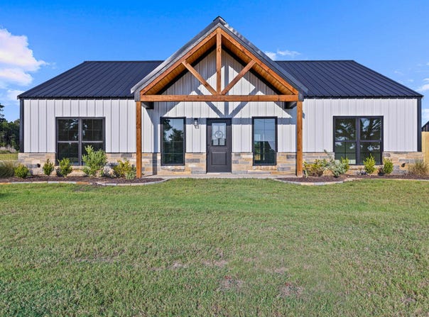 623 CR 310, De Berry, TX 75639