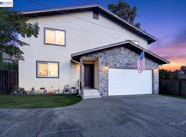 4561 Edwards Ln, Castro Valley, CA 94546