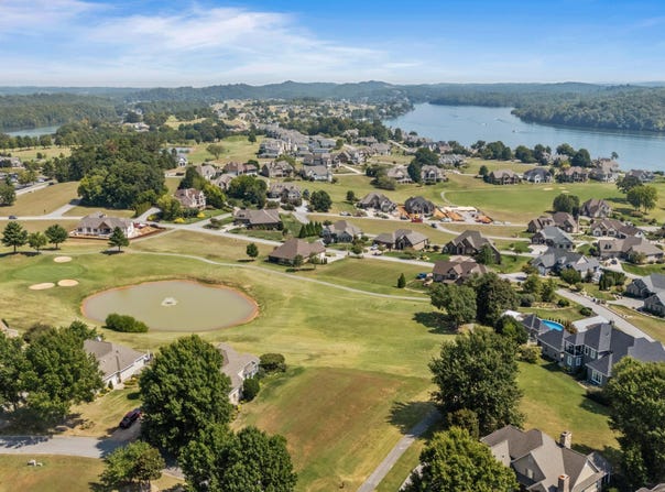 219 Osprey Circle, Vonore, TN 37885