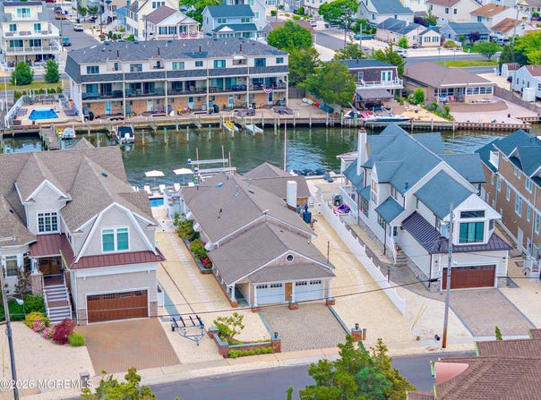 120 Dickman Drive, Lavallette, NJ 08735