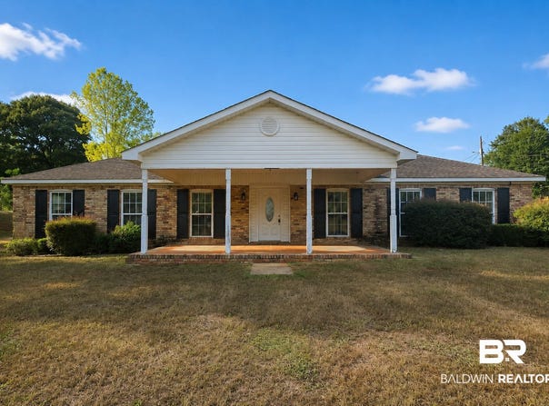 76 Hillcrest Drive, Monroeville, AL 36460