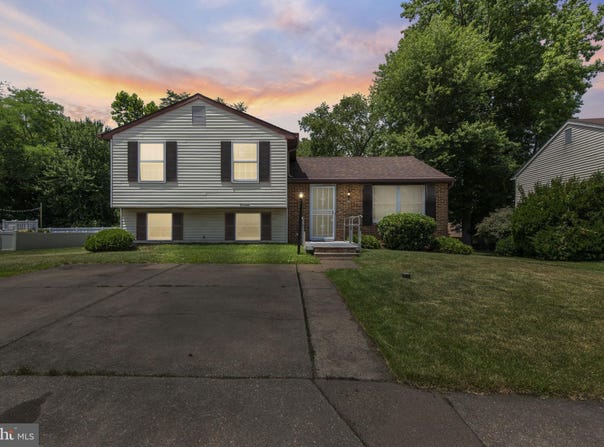 14 TULIP TREE Court, BALTIMORE, MD 21221