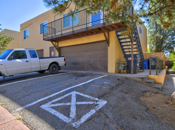 12006 Stilwell Place NE, Albuquerque, NM 87112
