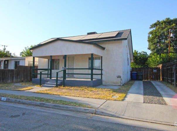 130 Cooper Avenue, Bakersfield, CA 93308