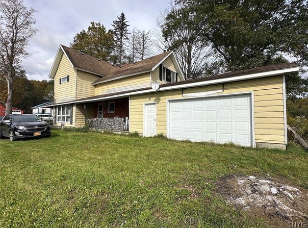9890 Galen Hill Road, Freedom, NY 14065