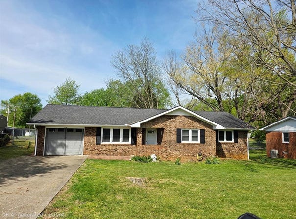 174 Circle Drive, Auburn, KY 42206