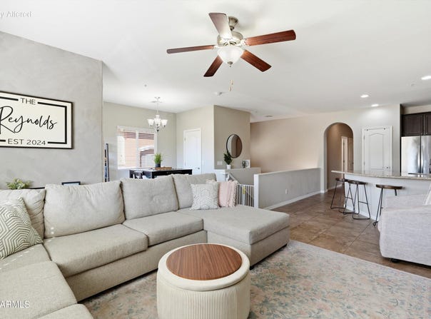 7726 E BASELINE Road, Mesa, AZ 85209