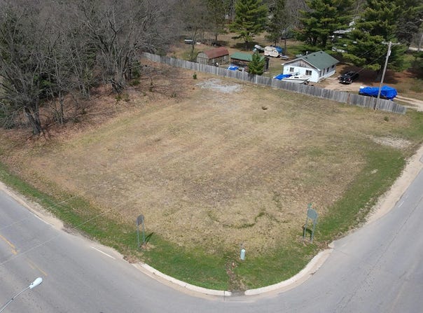 3976 Snyder Road, Wellston, MI 49689