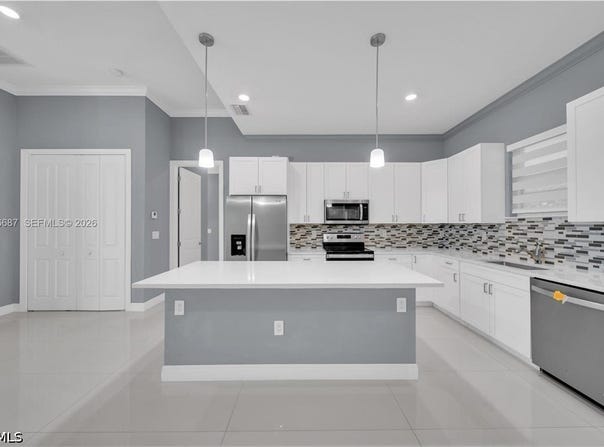 105 E 15TH Street, Lehigh Acres, FL 33972