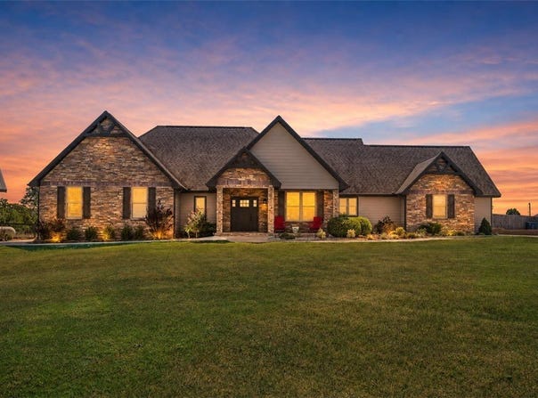 125 Doering Circle, Pea Ridge, AR 72751
