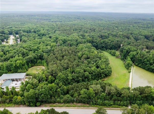 Centerville Rosebud Road, Snellville, GA 30039